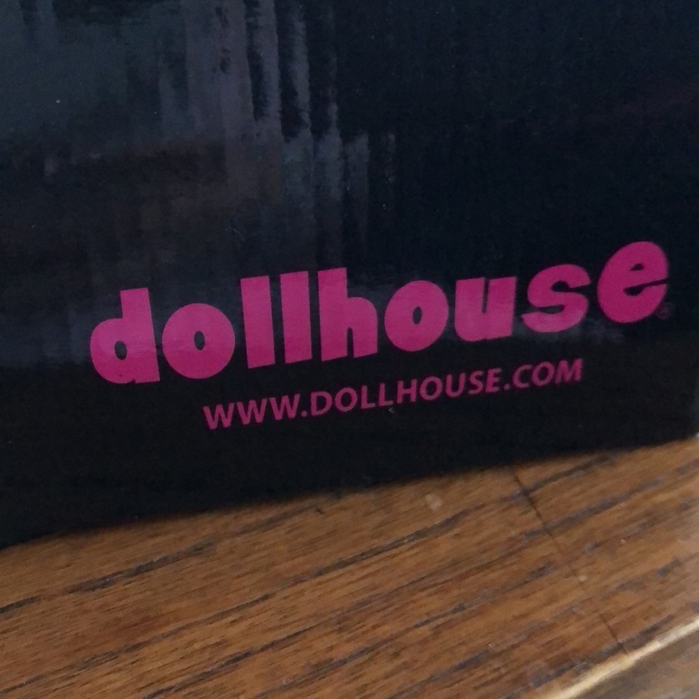 Dollhouse hot pink suede  wedge heels - Picture 8 of 9